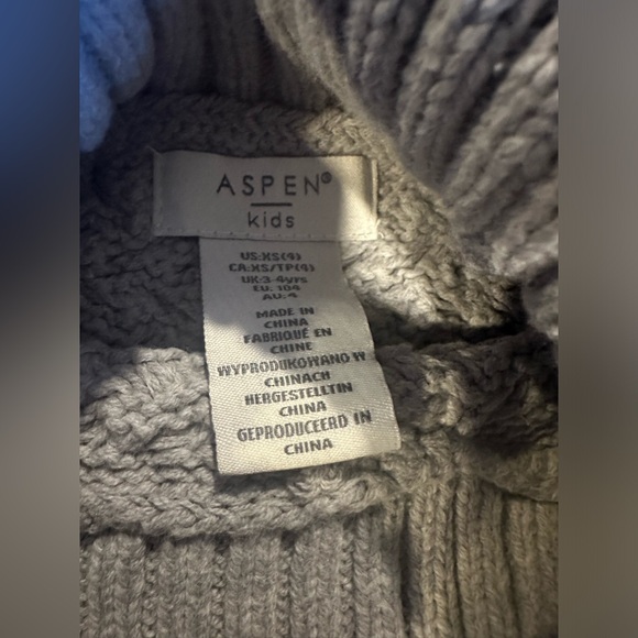 Aspen Kids Two Piece Leopard Toddler Girl Sweater/Legging Set Sixe XS (4) - Picture 4 of 7